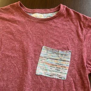 On The Byas small T-shirt